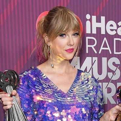 Taylor Swift 18