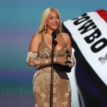 Beyonce AOTY Grammys Win 2025 1200x676 1