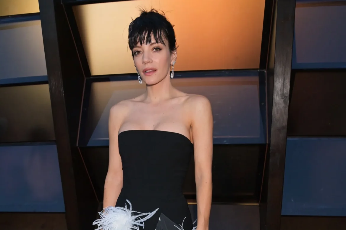 Lily Allen Claims Ex Told Her She Had Poor Hygiene