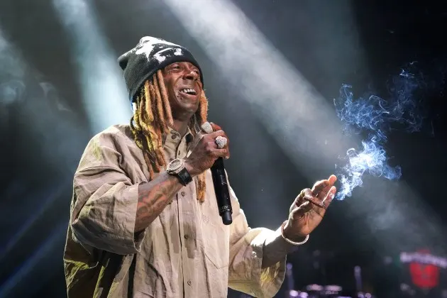Lil Wayne Pauses Concert to Congratulate ‘My Girl Taylor Swift on Travis Kelce Engagement