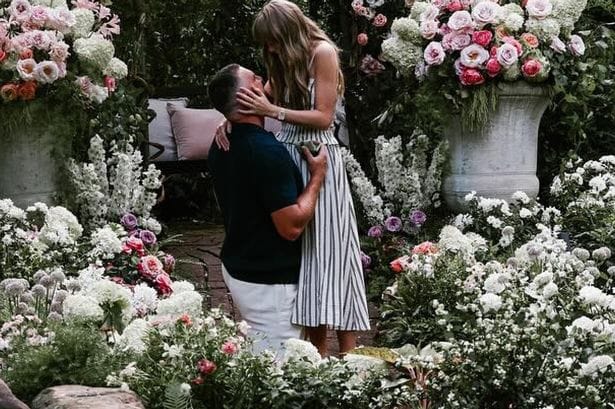Taylor Swift and Travis Kelce are engaged
