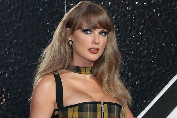 Taylor Swift drops hint about new album collaborators