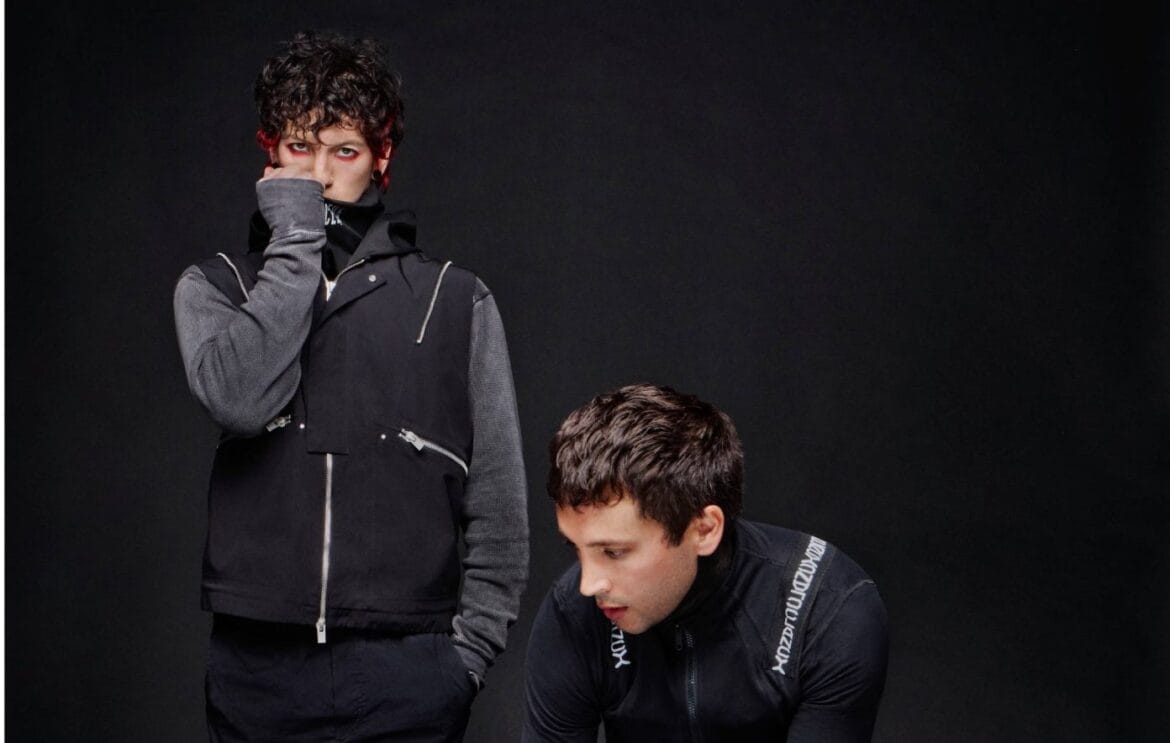 Twenty One Pilots 2 by Fabien Kruszelnicki 1 1392x884 1