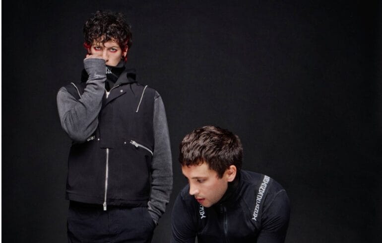 Twenty One Pilots 2 by Fabien Kruszelnicki 1 1392x884 1