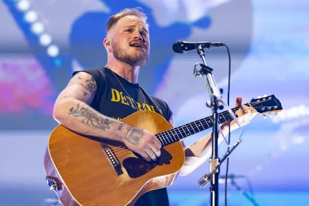 Zach Bryan Vows Never to Play Kansas City Again After Online Feud With Chiefs Fans