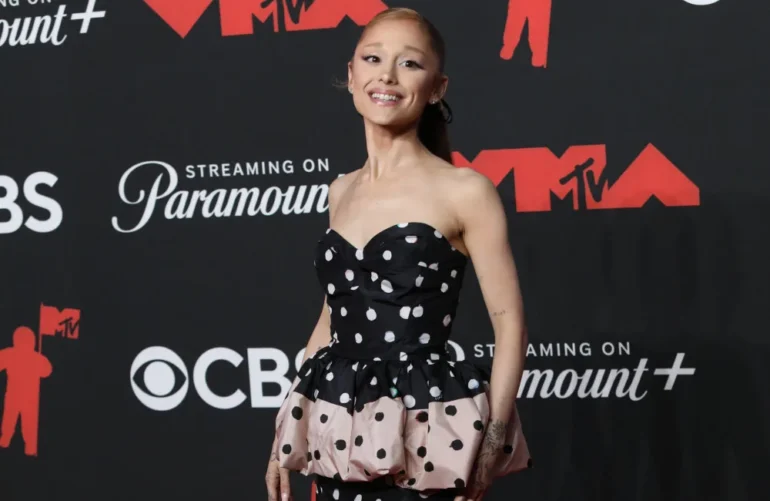 Ariana Grande incredibly bothered by ticket touts