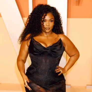 Lizzo stressing out over streaming algorithms