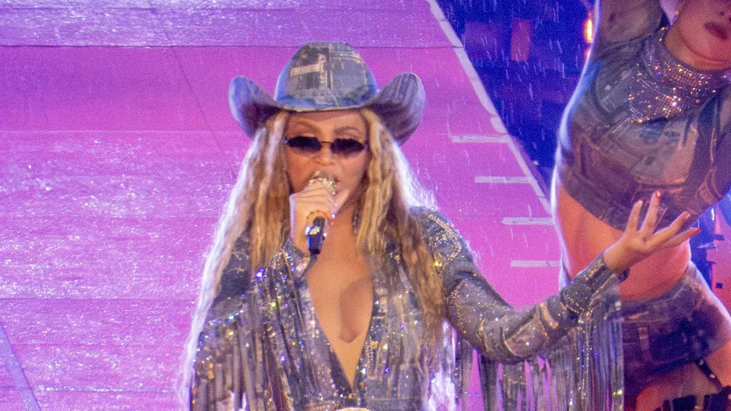 Man arrested in connection to Beyonces stolen music