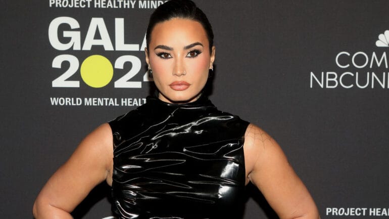 Demi Lovato 'felt responsibility' to publicly address health and substance abuse struggles 10 Demi Lovato felt responsibility to publicly address health and substance abuse struggles