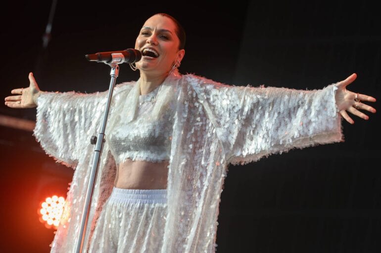 Jessie J left 'frustrated' after cancer surgery is postponed 10 Jessie J left frustrated after cancer surgery is postponed