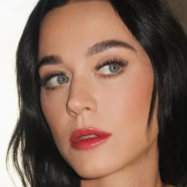 Katy Perry struggled for months over decision to release song Bandaids