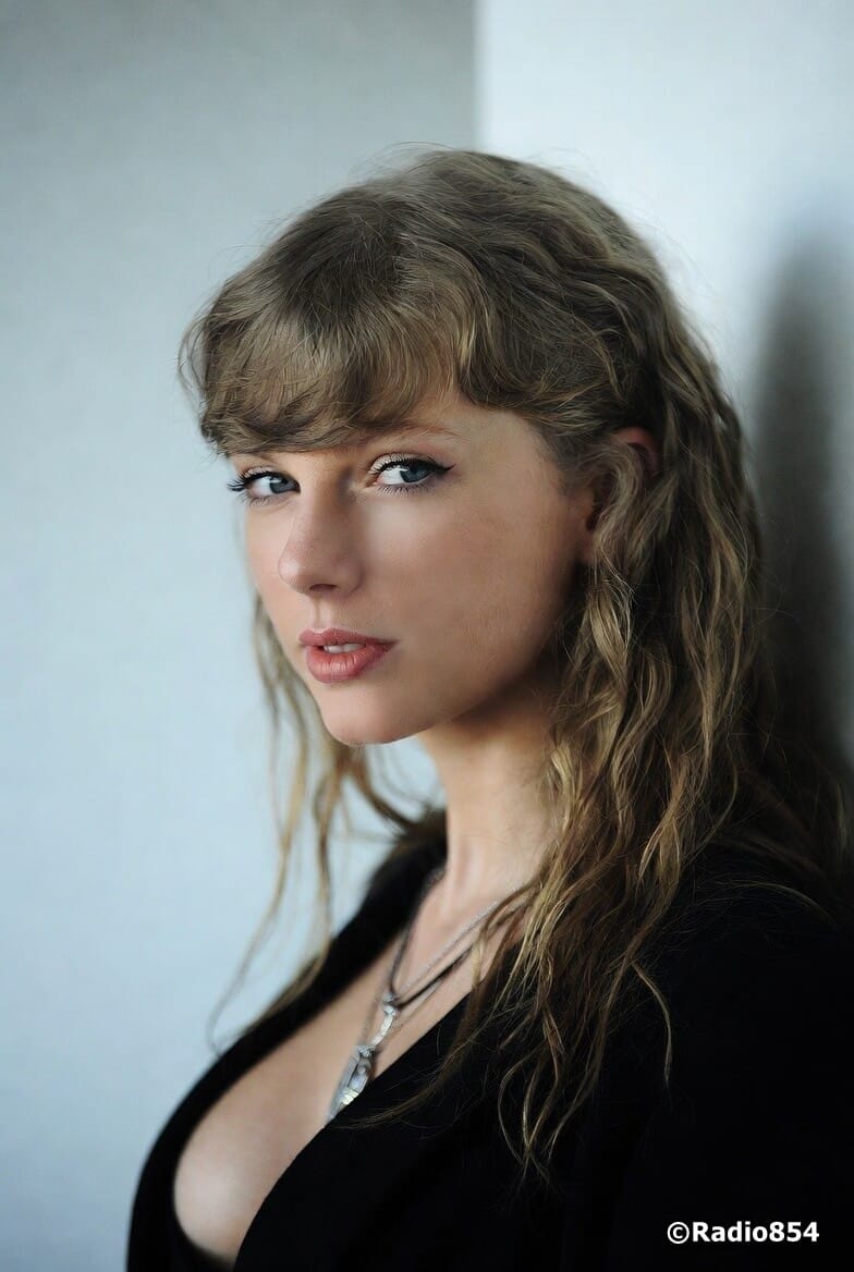 Taylor Swift's lawyers fire back at 'absurd' showgirl trademark lawsuit 68 TaylorSwift
